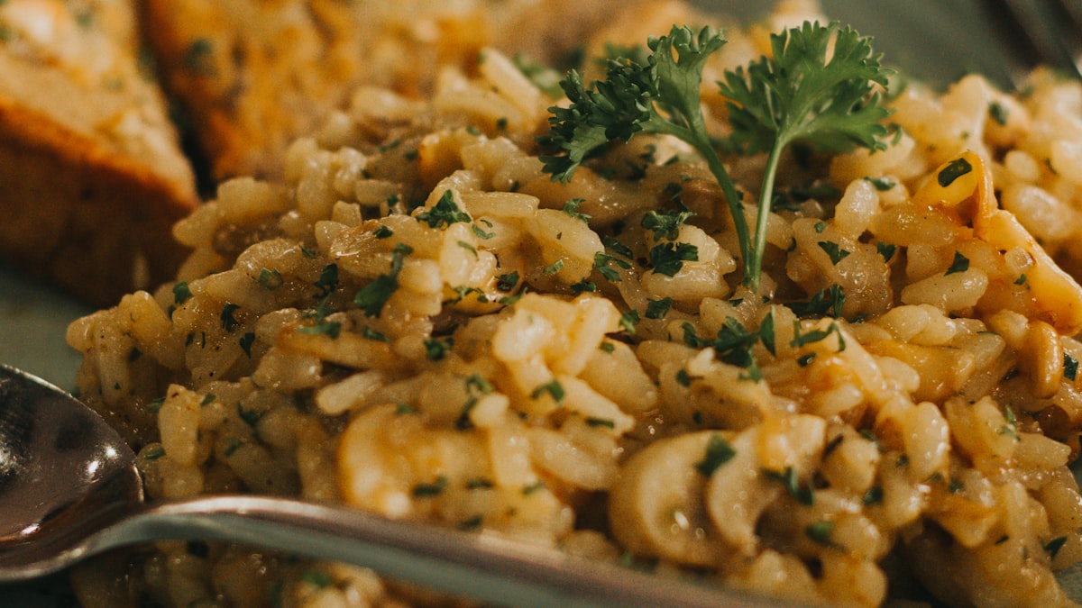 Best Cast Iron Skillets: Lodge vs Le Creuset vs Staub