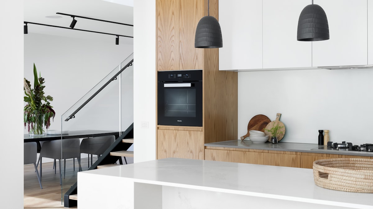 Recessed vs. Track vs. Surface Mount Lighting: A Lighting Guide